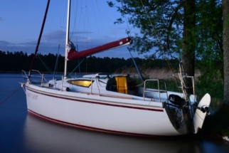 Antila 26 czarter Antila 26 czarter